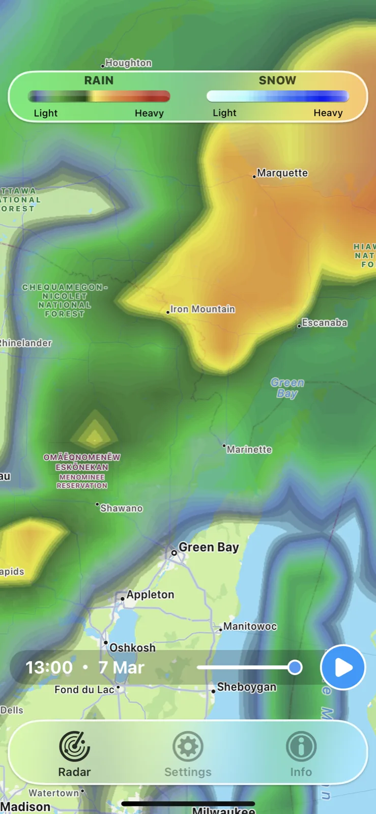 Rain Radar storm map near Green Bay